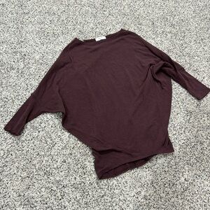 Jolie burgundy fall top